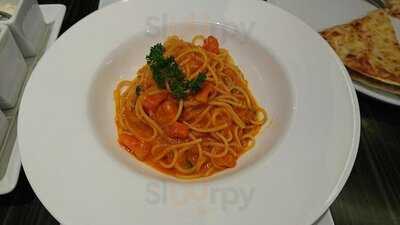 โปโมโดโร เอ็มโพเรียม