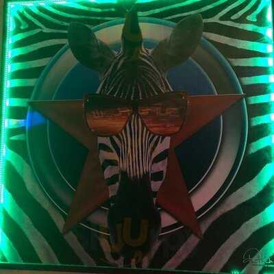 ซุปเปอร์ โฟลว บีช คลับ แบงค็อก