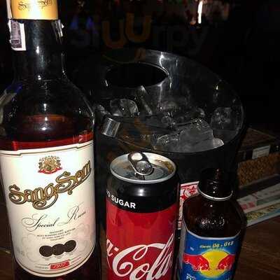 ซุปเปอร์ โฟลว บีช คลับ แบงค็อก