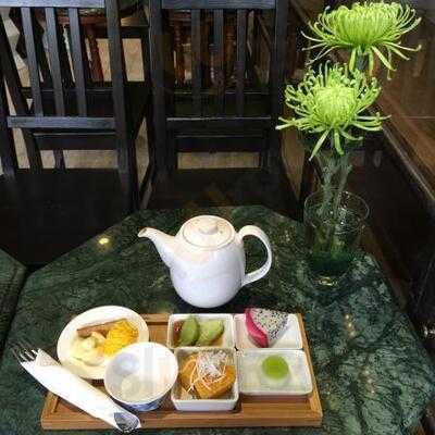 โรงนํ้าชา มิตรามิตร