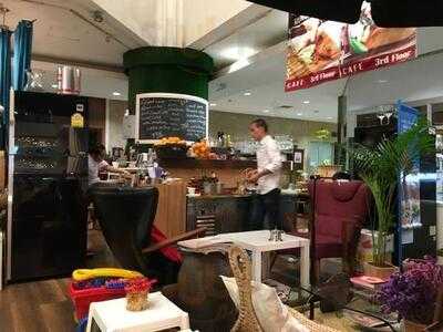 คาเมลอท คาเฟ่