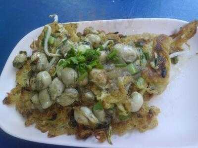 แดงราชาหอยทอด