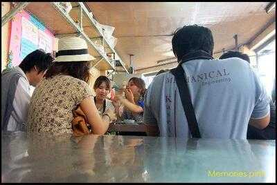 แดงราชาหอยทอด