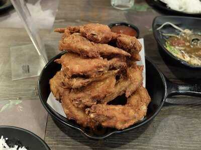 ร้านอาหาร ตำมั่ว