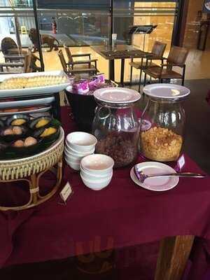 Azul Cafe And Restaurant