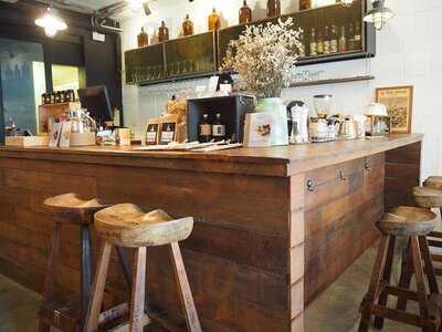 คาเฟ่ วอทอีฟ