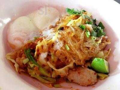 โกบู้รสซิ่ง