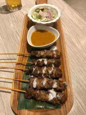 ชิงช้าชาลี