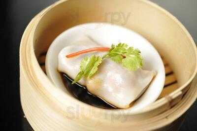 ห้องอาหาร การ์เด้นท์คอร์ท