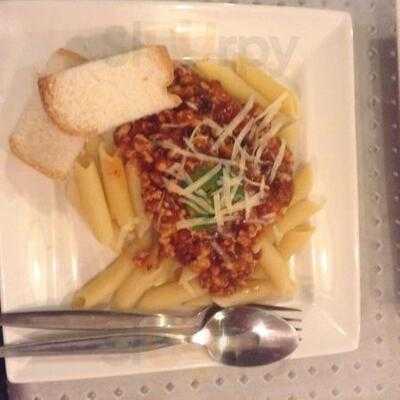 Pinkies Eat To Drink