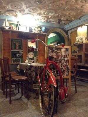 Pinkies Eat To Drink