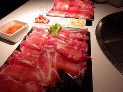 ภัตตาคารอาหารญี่ปุ่น ซากุระ