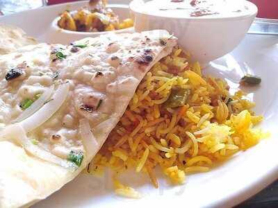 Everest Indian Restaurant