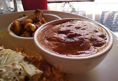 Everest Indian Restaurant