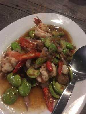 ร้านอาหารครัวพันธ์ไม้ ซ.13