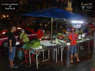 Toi's Street Food Restaurant