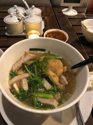 บราวน์ ชูก้าร์ บิสโทร แอนด์ คลีนฟู๊ด