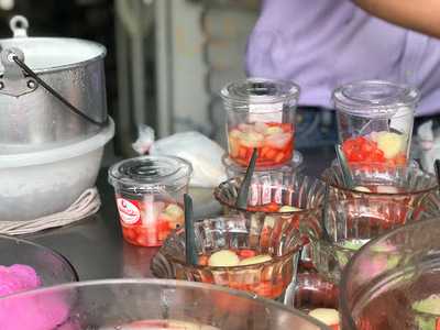 ทับทิมกรอบวงเวียนใหญ่