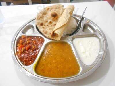 Saffron Indian Restaurant And Bar