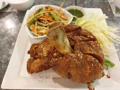 ร้านอาหาร บานาน่าลีฟ