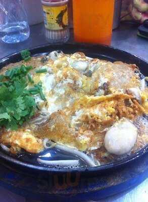 ตี๋ใหญ่หอยทอด