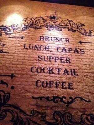 Hunts Eatery & Bar Bkk