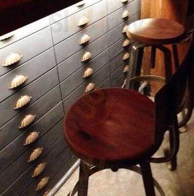 Hunts Eatery & Bar Bkk