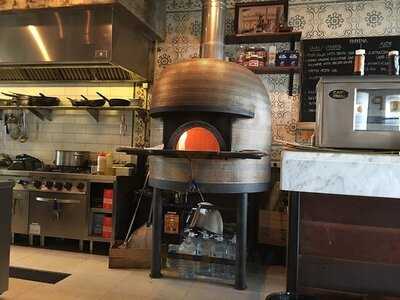 Peppina สาขา ท่ามหาราช