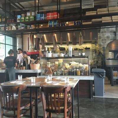 Peppina สาขา ท่ามหาราช