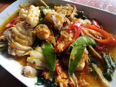 นราทิพย์ ซีฟู๊ด