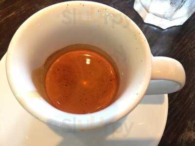 ร้านกาแฟ ริสเทรตโต