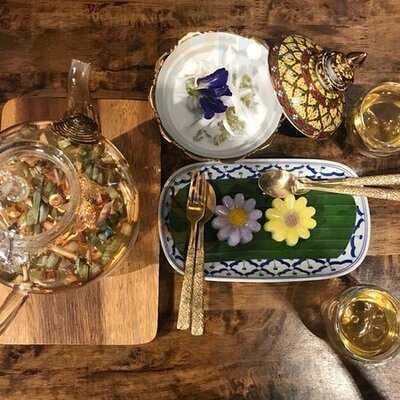 เฌอ ชี วา