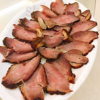 ภัตตาคารอาหารจีน ตั้งใจอยู่