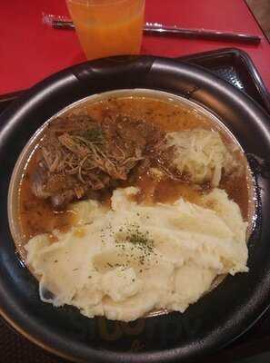 ซี ดับเบิ้ลยู เคอรี่วูสร์ท