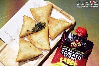 เอสสามสิบสามบายสิงห์