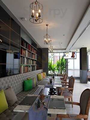 The Twist Bar & Bistro