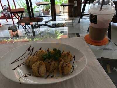 ึคอฟฟี่ เฮ้าส์