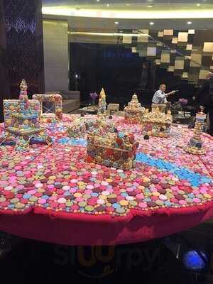 Le Bar De L’hôtel