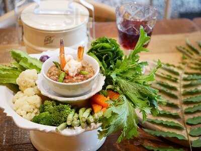 แก้วแกงใต้