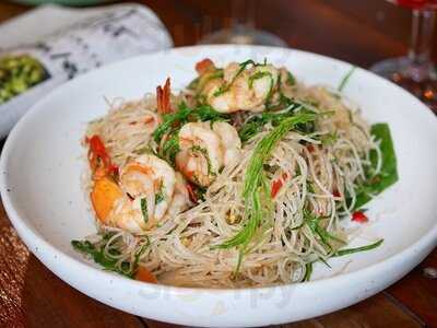 แก้วแกงใต้