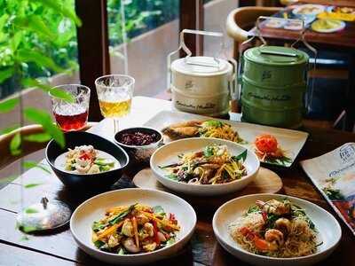 แก้วแกงใต้