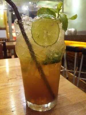 บาร์บาหลีบิสโทร