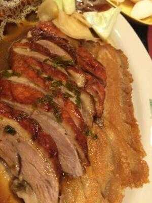 เอ็มเคเรสเตอรองท์