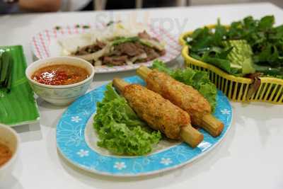 ร้านอาหารเวียดนาม จีรพร