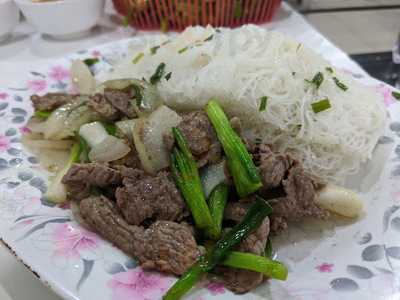 ร้านอาหารเวียดนาม จีรพร