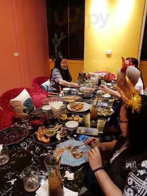 Absealute Seafood Bar & Bistro