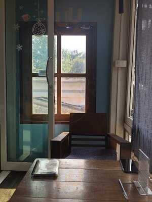 เลซี่แชร์ คาเฟ่