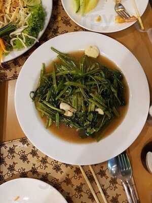 ร้านอาหาร ซอสามสาย