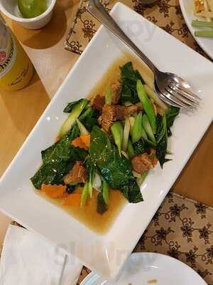 ร้านอาหาร ซอสามสาย