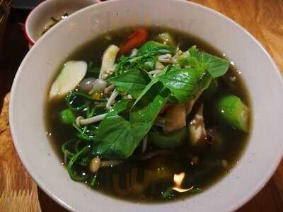 แซ่บ ลำเพลิน